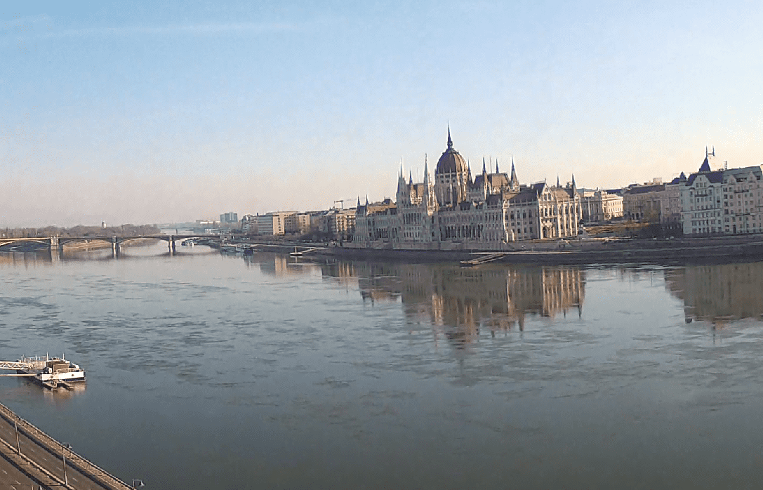 Budapeşte Parlamento Binası Canlı izle
